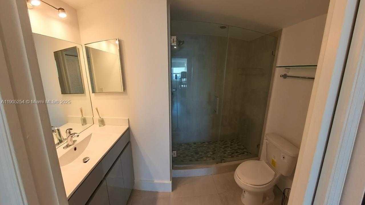 Small Image of 90 ALTON RD #1804, Miami Beach Number 22