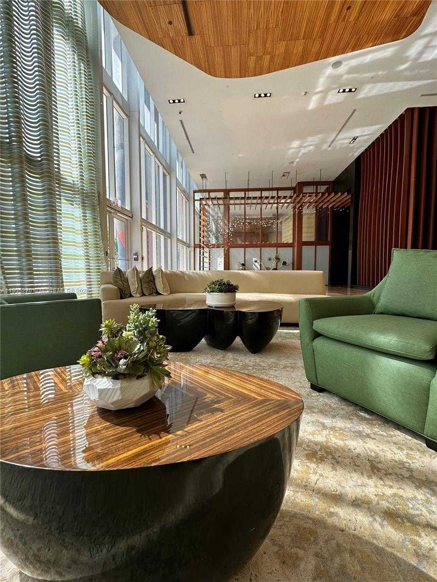 Small Image of 50 BISCAYNE BLVD #1809, Miami Number 12