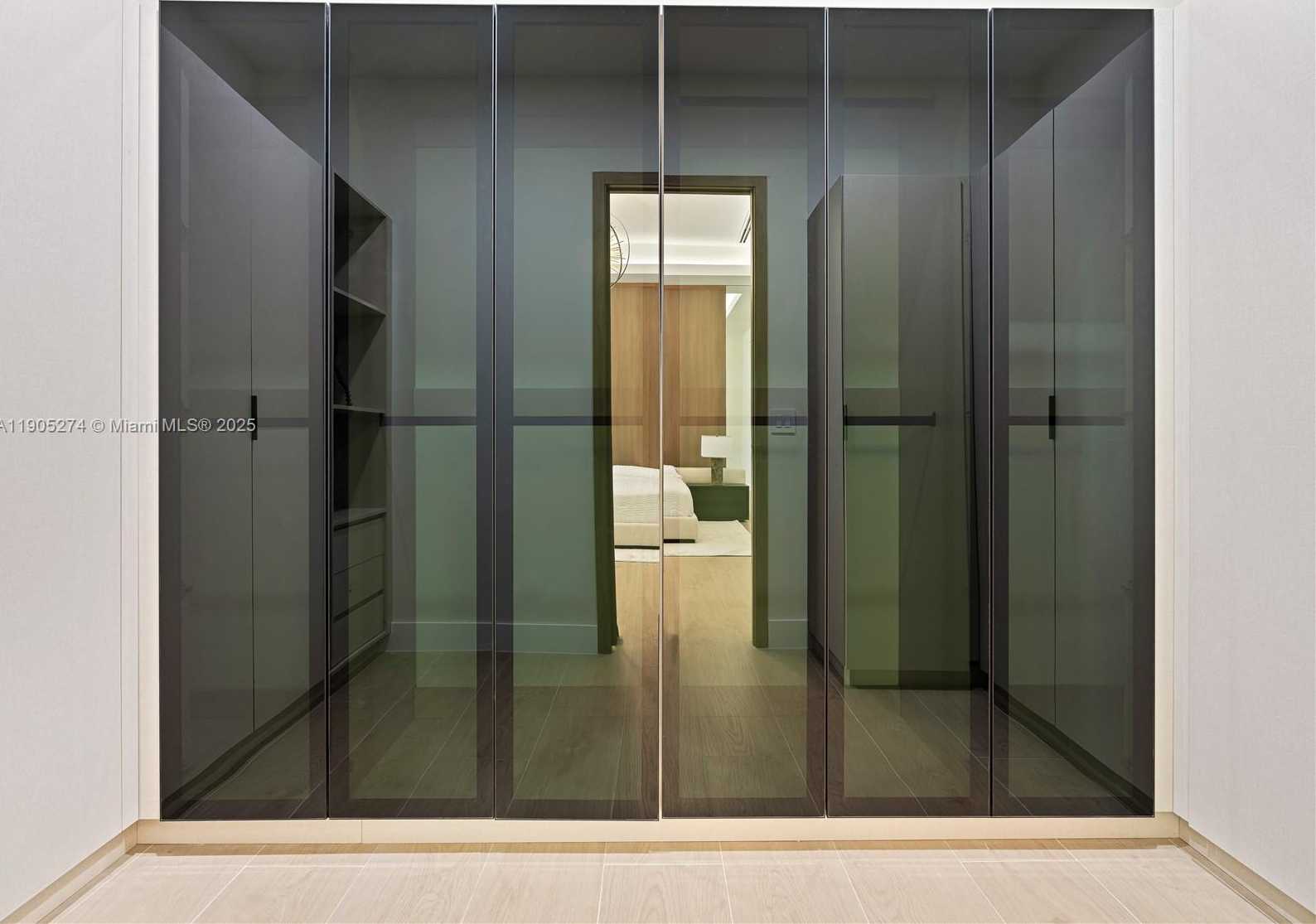 Small Image of 543 NORTH EAST 109TH ST, Miami Number 41