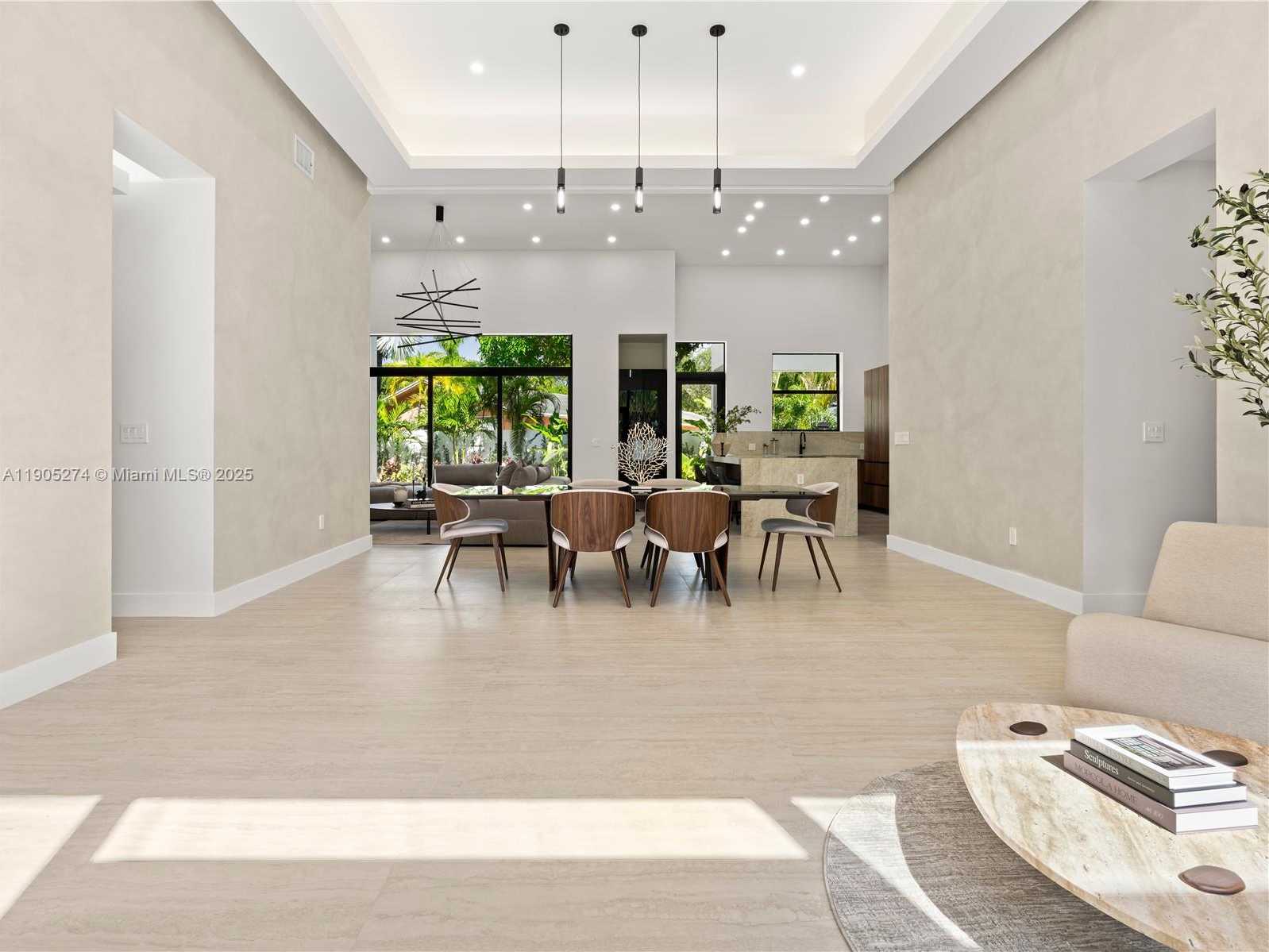 Small Image of 543 NORTH EAST 109TH ST, Miami Number 7