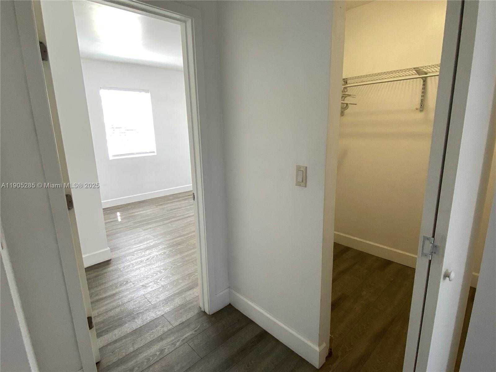 Small Image of 9025 HARDING AVE #1, Surfside Number 10