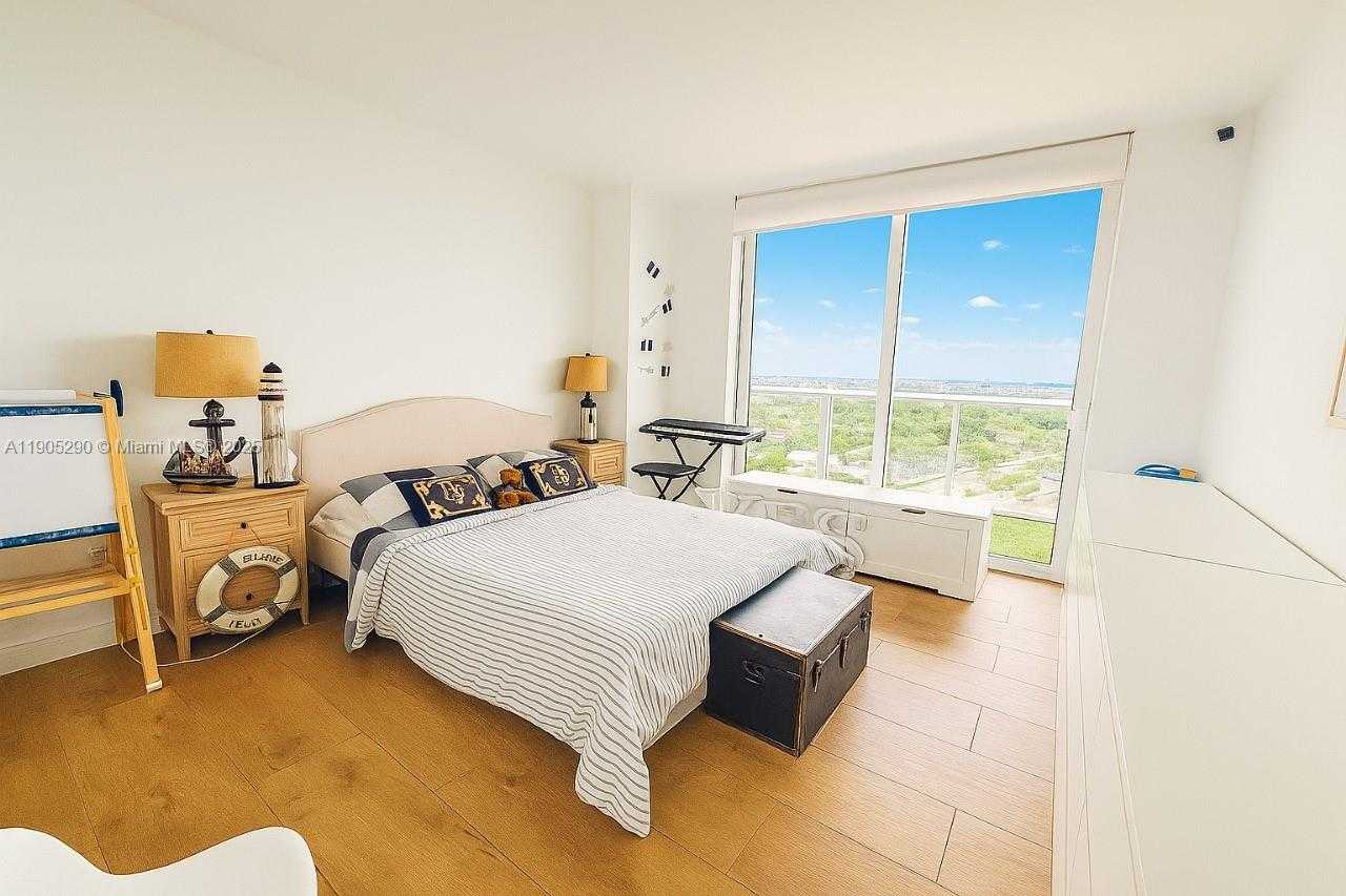 Small Image of 4250 BISCAYNE BLVD #1502, Miami Number 12