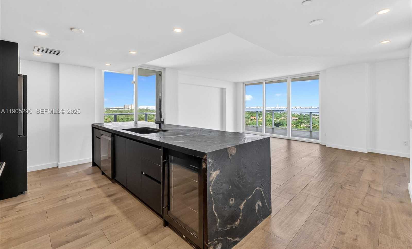 Small Image of 4250 BISCAYNE BLVD #1502, Miami Number 38