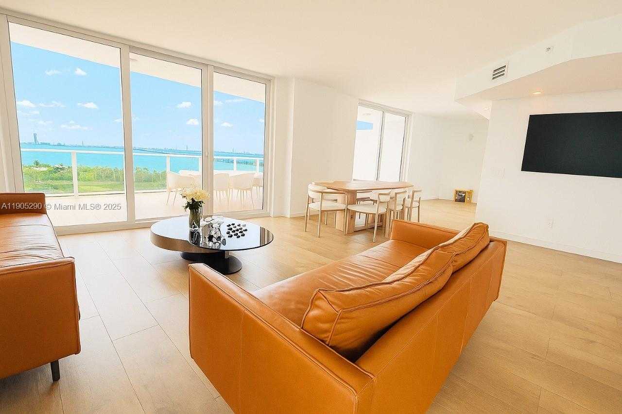 Small Image of 4250 BISCAYNE BLVD #1502, Miami Number 6