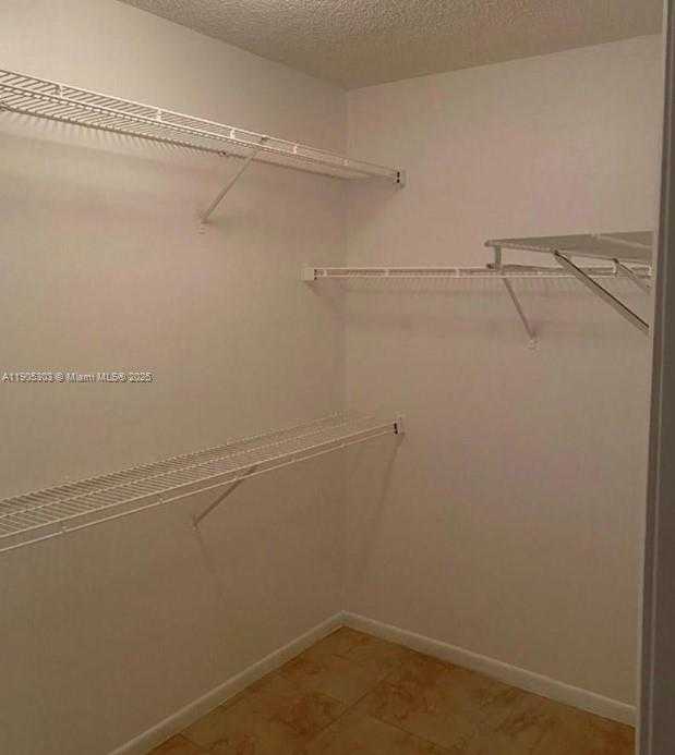 Small Image of 530 SOUTH PARK RD #26-11, Hollywood Number 12