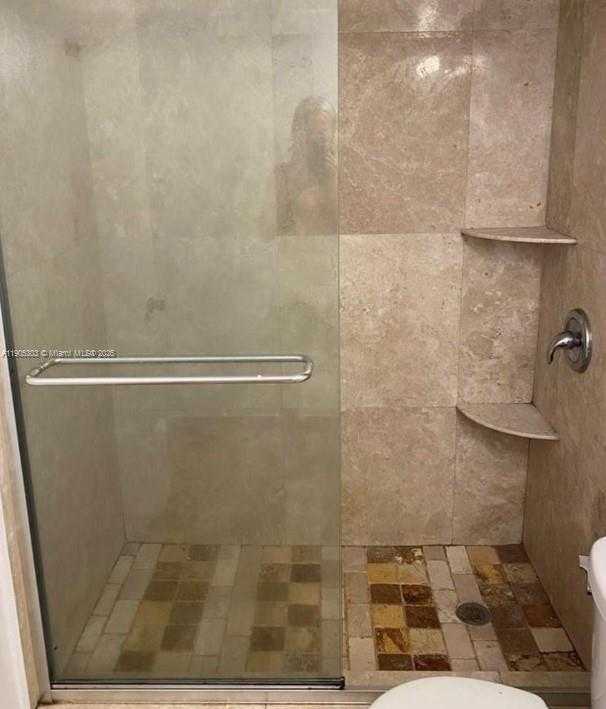 Small Image of 530 SOUTH PARK RD #26-11, Hollywood Number 13