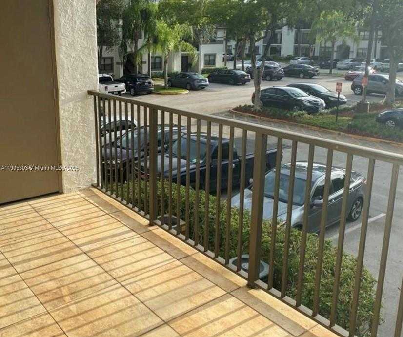 Small Image of 530 SOUTH PARK RD #26-11, Hollywood Number 15