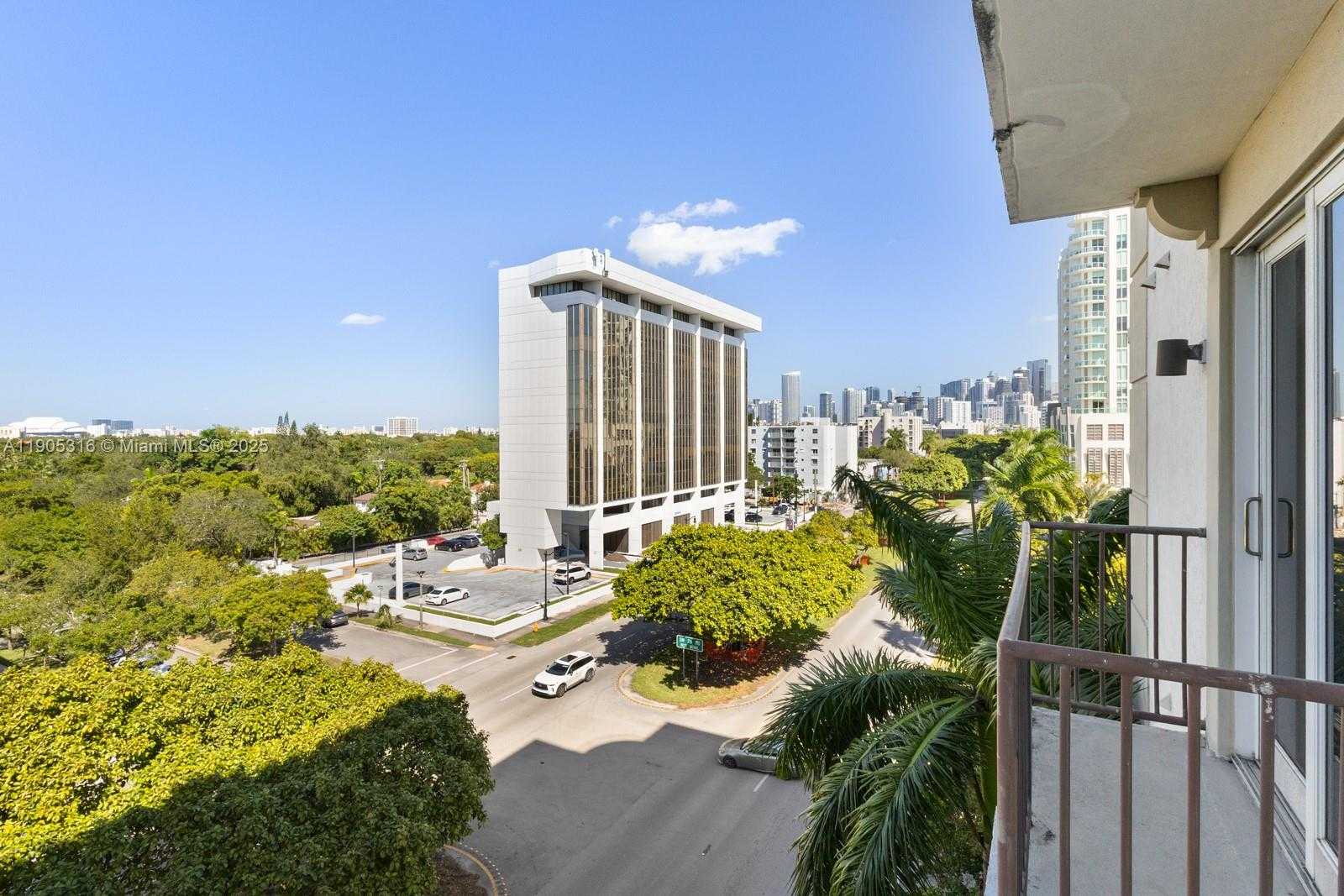 Small Image of 2701 SOUTH WEST 3RD AVE #502, Miami Number 16