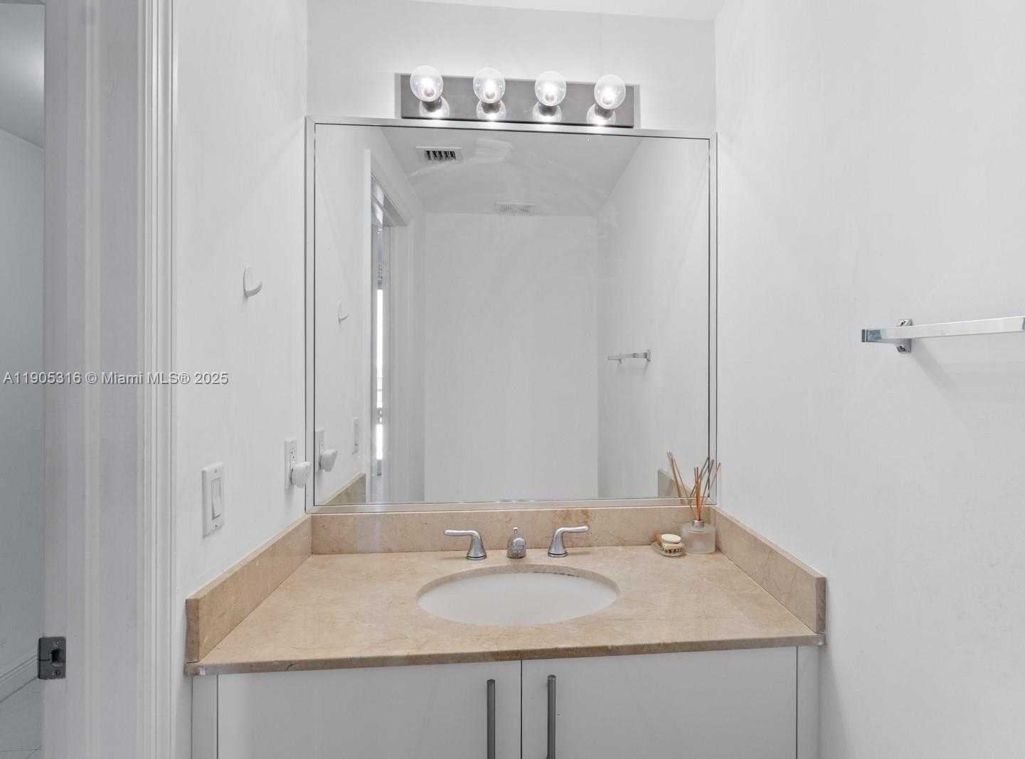 Small Image of 2701 SOUTH WEST 3RD AVE #502, Miami Number 20