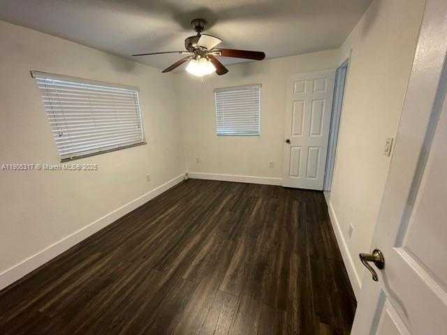 Small Image of 29939 SOUTH WEST 159TH DR, Homestead Number 4