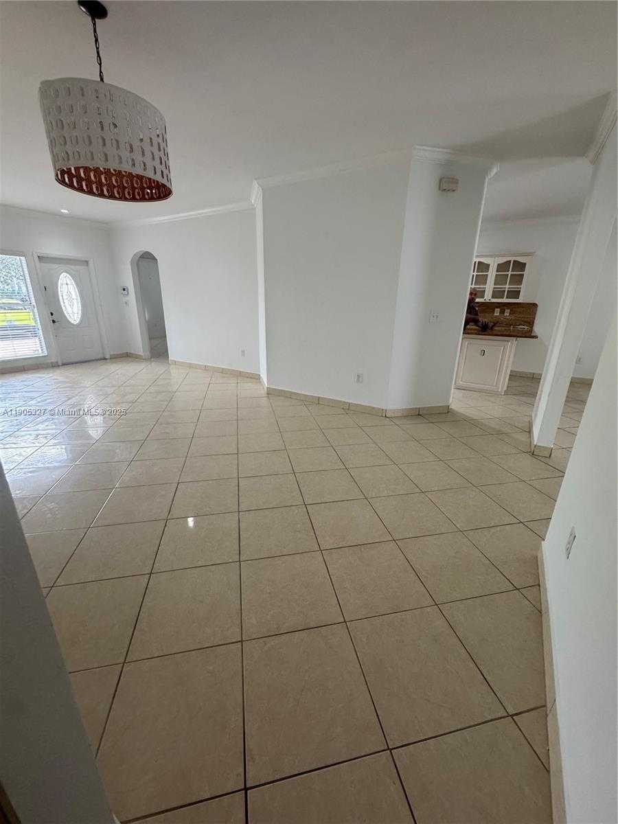 Small Image of 1150 SOUTH WEST 154TH AVE, Miami Number 18