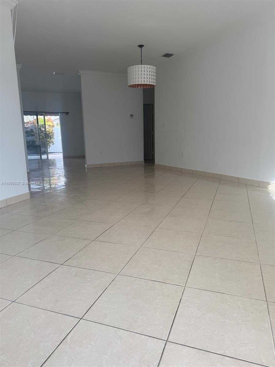 Small Image of 1150 SOUTH WEST 154TH AVE, Miami Number 8