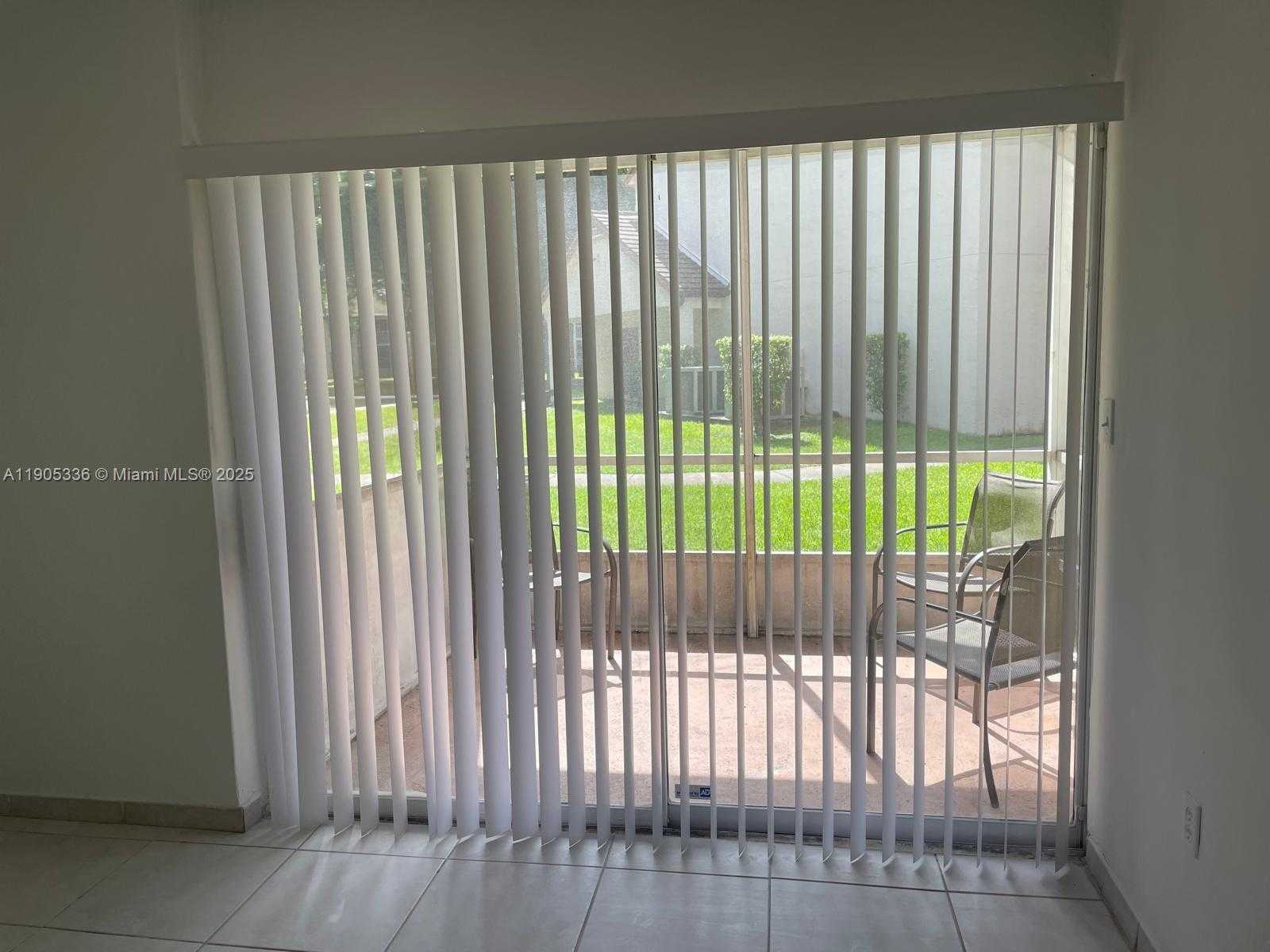 Small Image of 13942 SOUTH WEST 91ST TER #13942, Miami Number 8