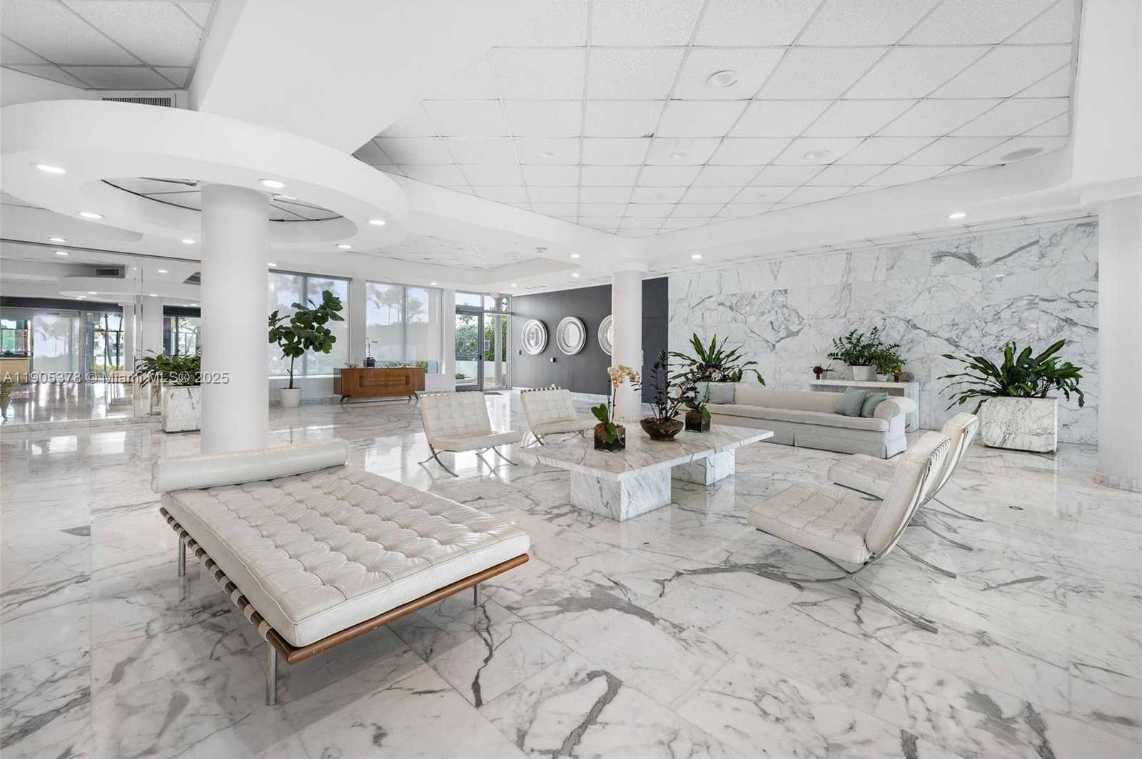 Small Image of 5055 COLLINS AVE #2J, Miami Beach Number 17