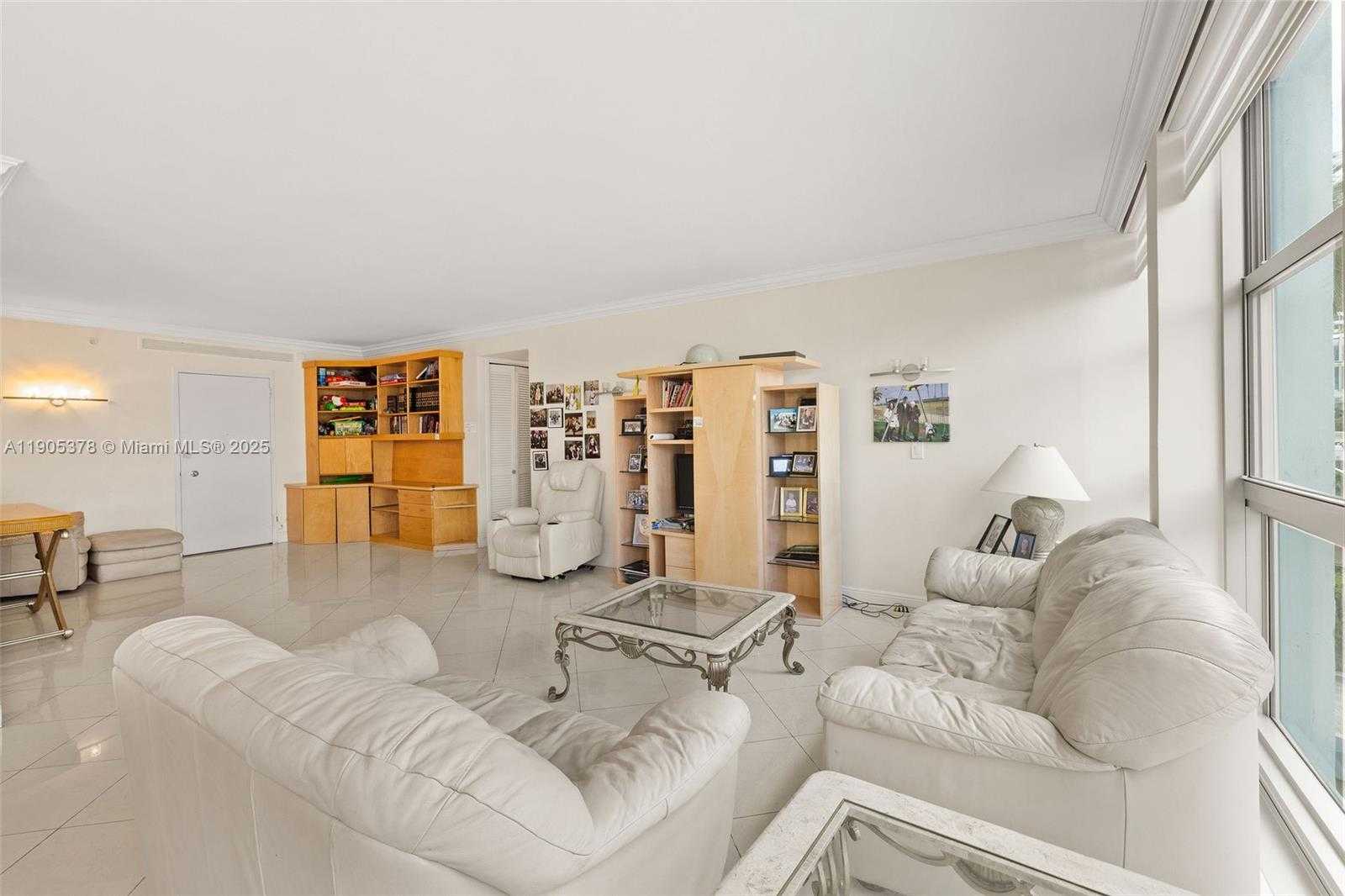 Small Image of 5055 COLLINS AVE #2J, Miami Beach Number 5