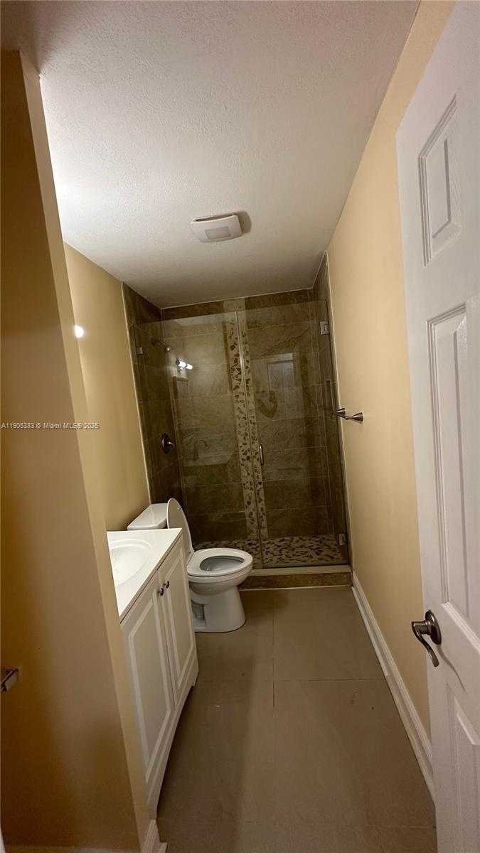 Small Image of 4131 KIRKLAND LN #1, Lake Worth Number 4