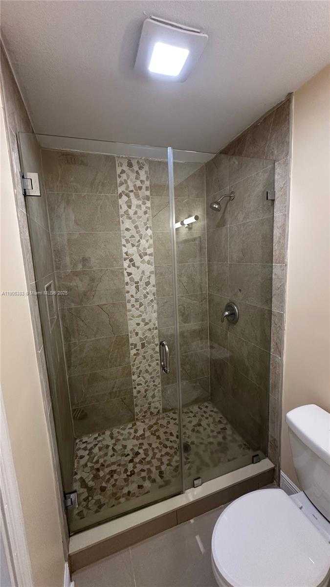 Small Image of 4131 KIRKLAND LN #1, Lake Worth Number 6