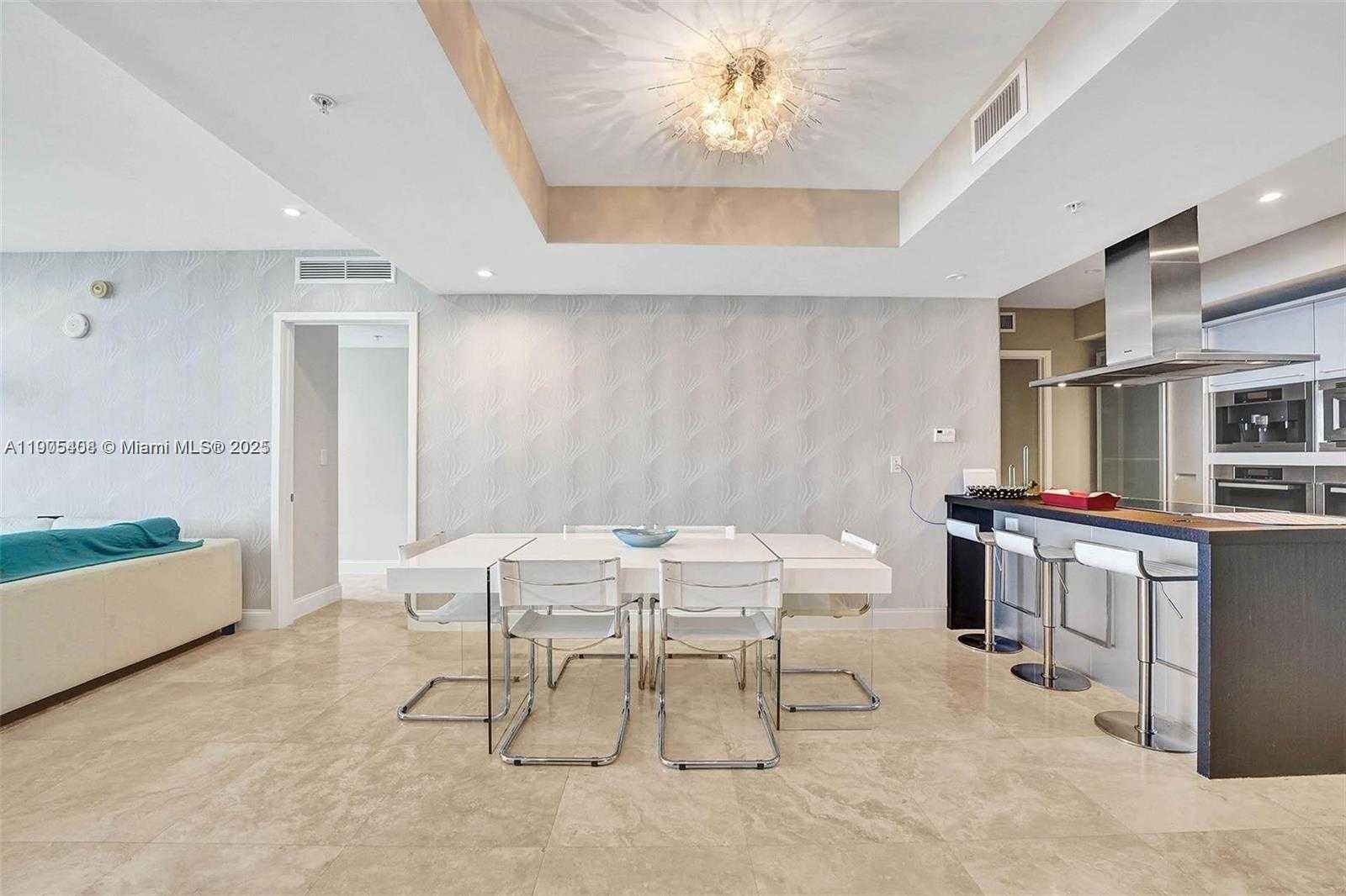 Small Image of 18201 COLLINS AVE #5202, Sunny Isles Beach Number 8
