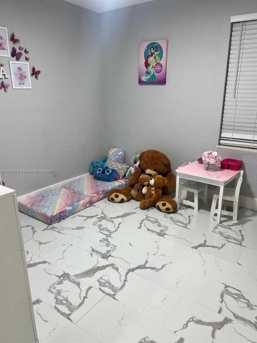 Small Image of 12268 SOUTH WEST 202ND ST #., Miami Number 10