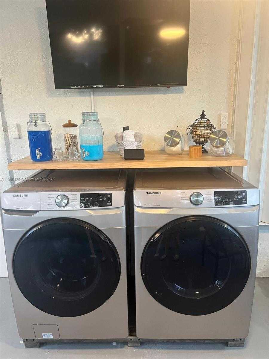 Small Image of 12268 SOUTH WEST 202ND ST #., Miami Number 11