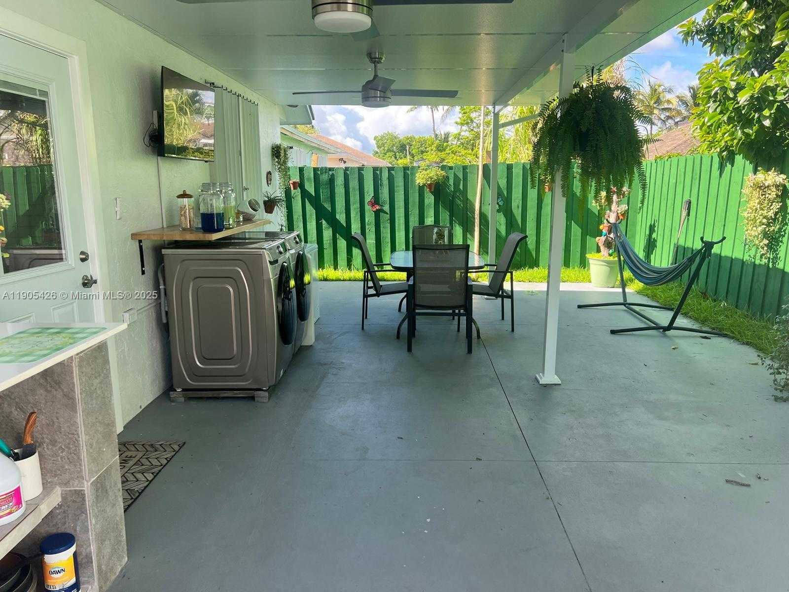 Small Image of 12268 SOUTH WEST 202ND ST #., Miami Number 14