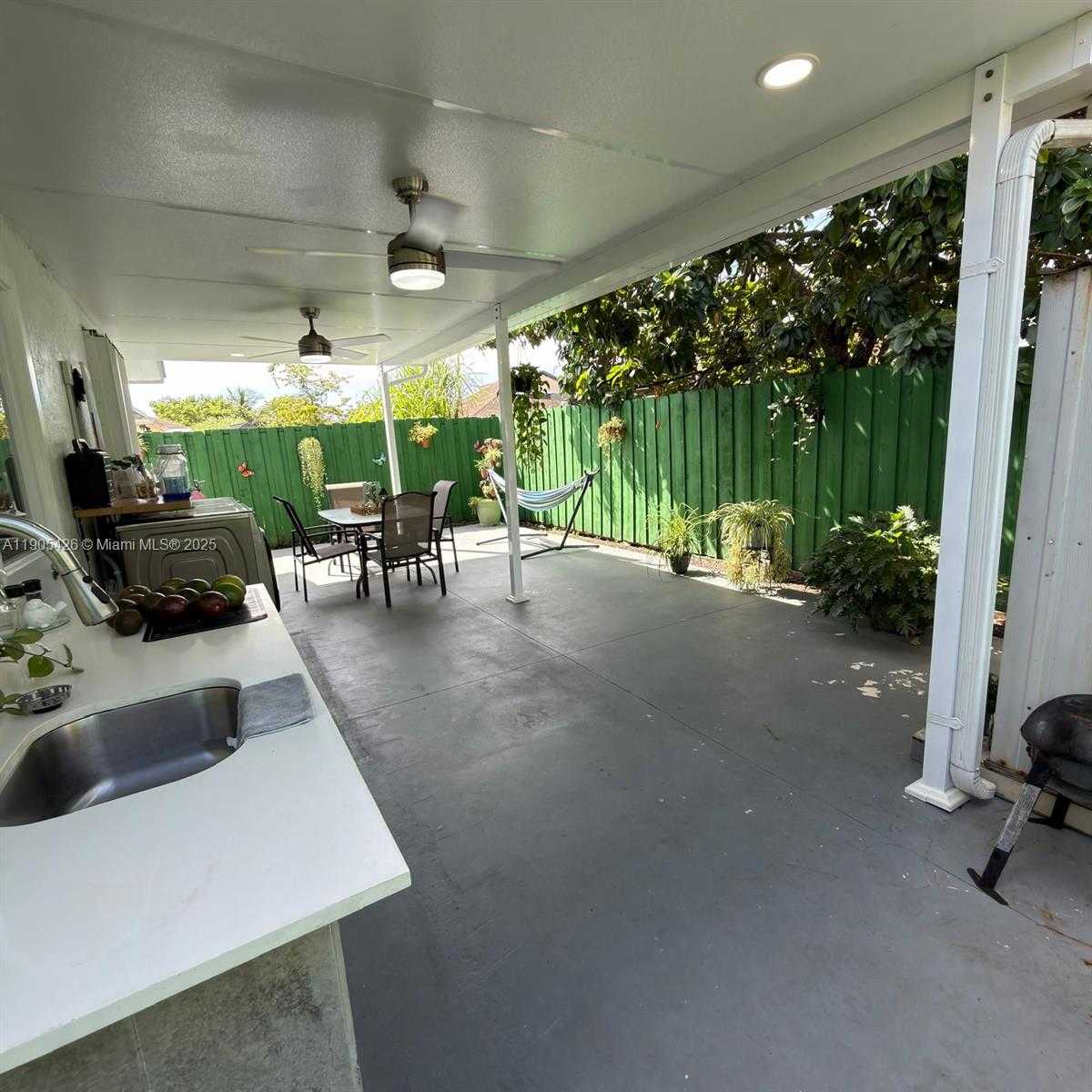 Small Image of 12268 SOUTH WEST 202ND ST #., Miami Number 15