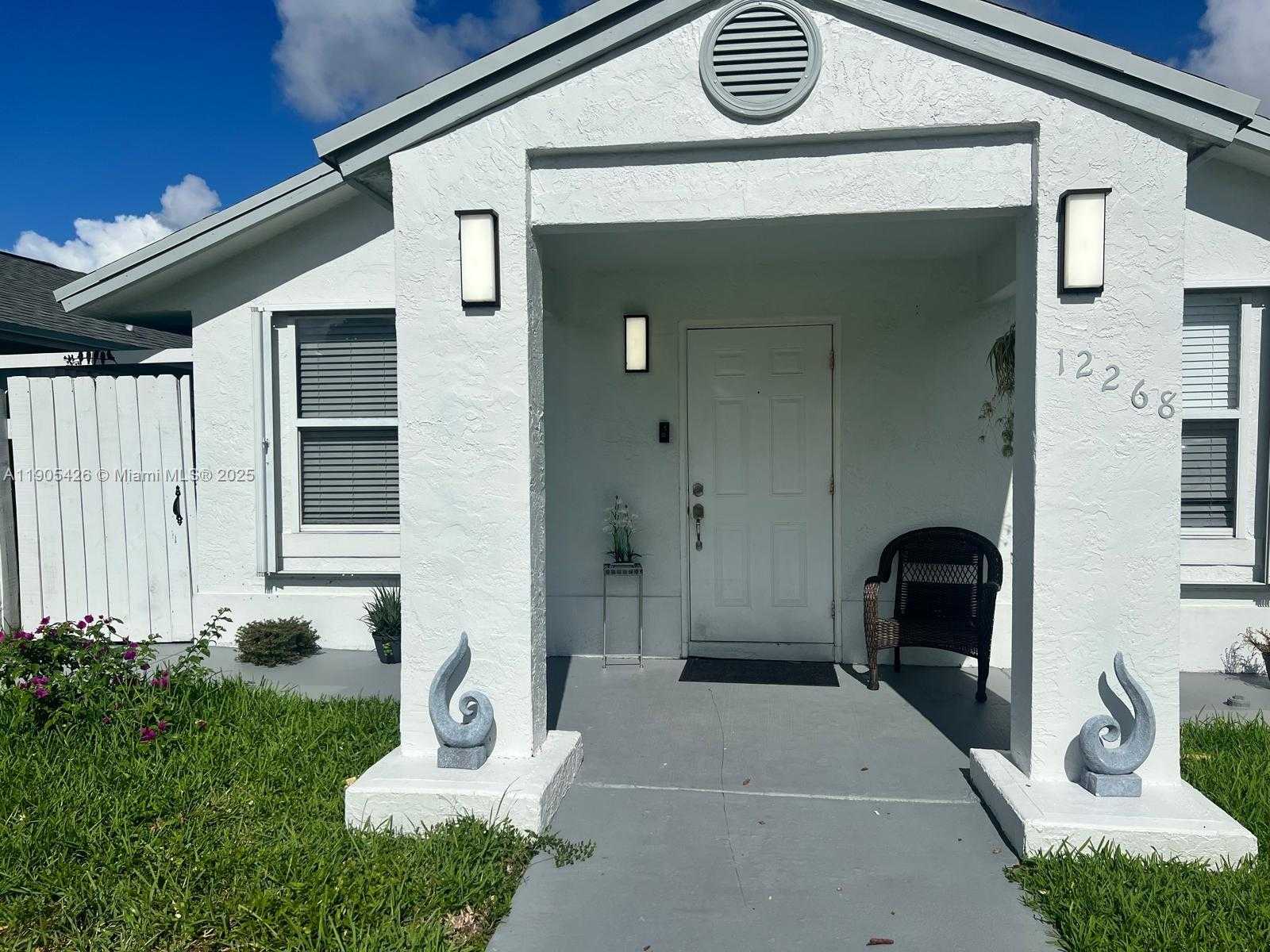 Small Image of 12268 SOUTH WEST 202ND ST #., Miami Number 2