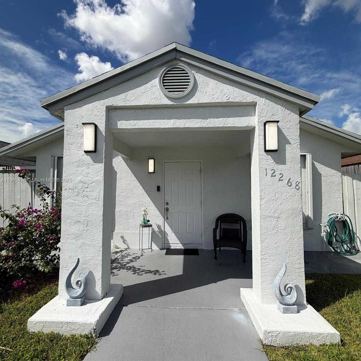 Small Image of 12268 SOUTH WEST 202ND ST #., Miami Number 20