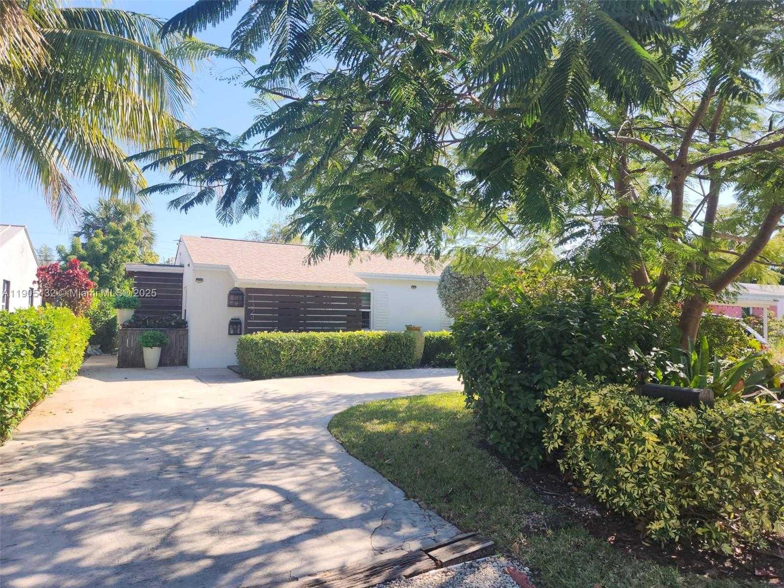 Small Image of 1324 NORTH WEST 1ST AVE, Fort Lauderdale Number 2