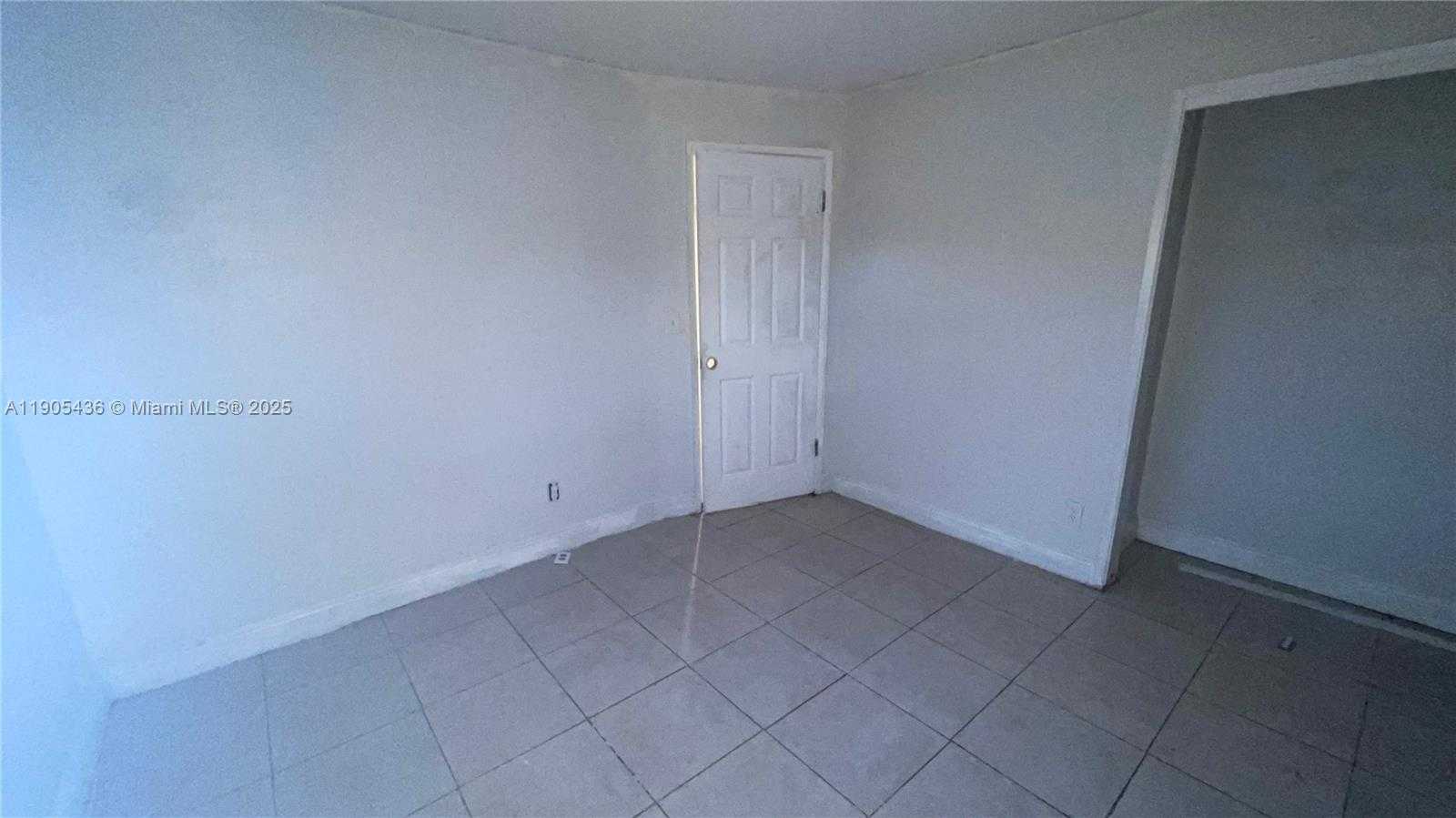 Small Image of 6390 HAYES ST #2, Hollywood Number 22