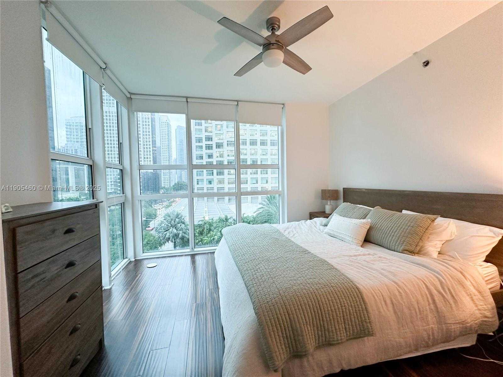 Small Image of 951 BRICKELL AVE #601, Miami Number 12