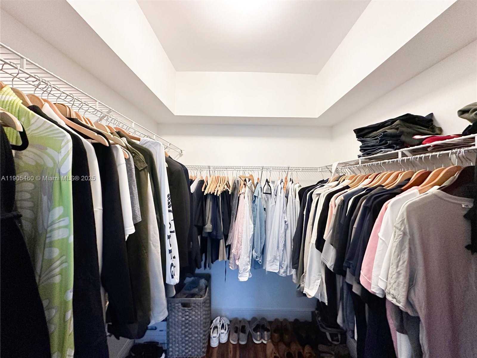 Small Image of 951 BRICKELL AVE #601, Miami Number 16