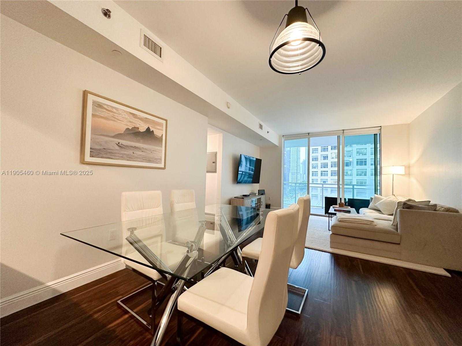 Small Image of 951 BRICKELL AVE #601, Miami Number 6