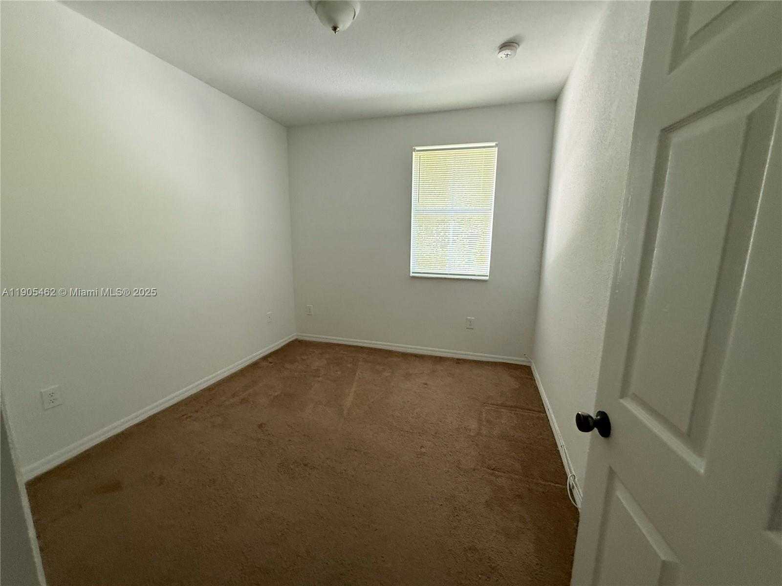 Small Image of 7978 SOUTH WEST 166TH PL, Miami Number 11