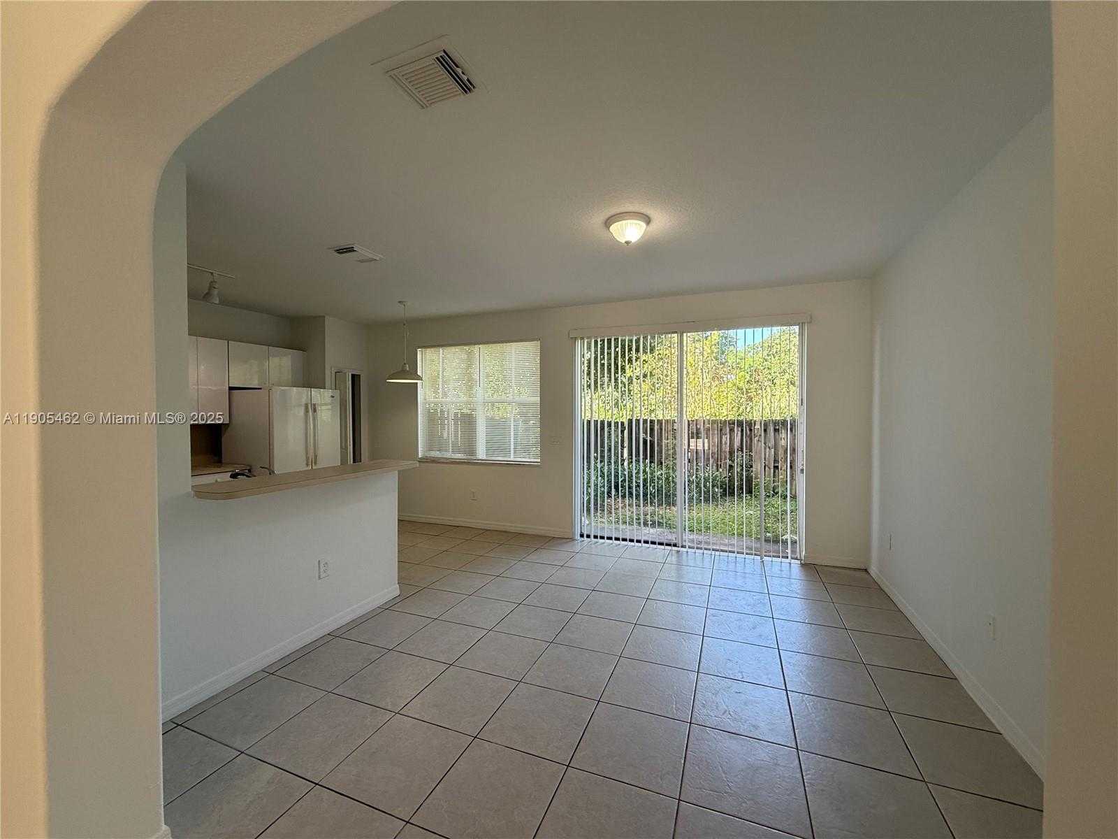 Small Image of 7978 SOUTH WEST 166TH PL, Miami Number 5