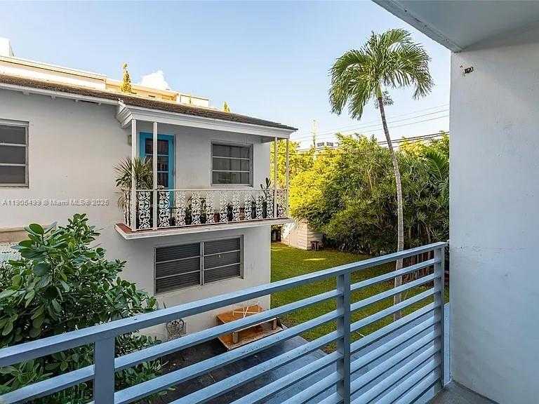 Small Image of 1545 EUCLID AVE #2D, Miami Beach Number 15