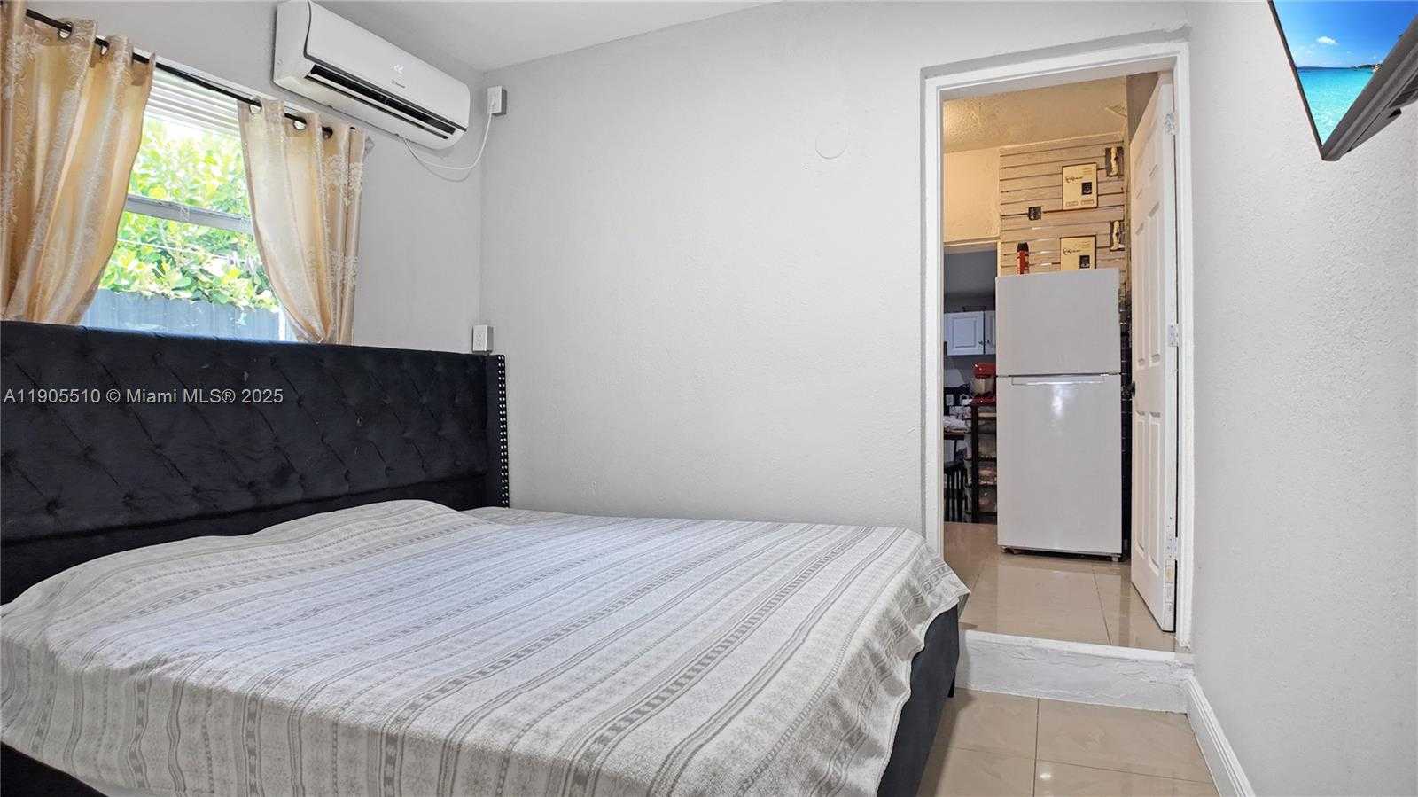 Small Image of 801 NORTH WEST 172ND TER, Miami Gardens Number 9