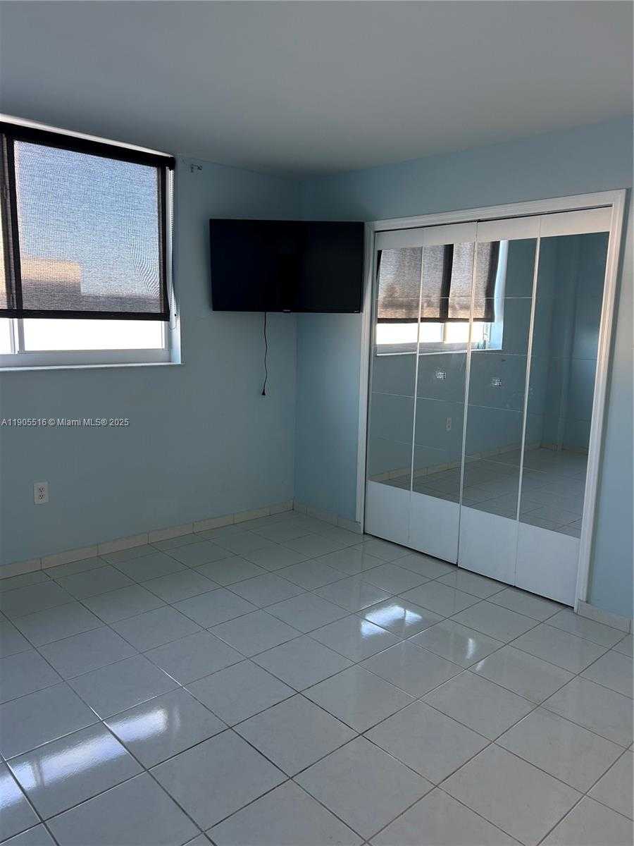 Small Image of 6969 COLLINS AVE #607, Miami Beach Number 15