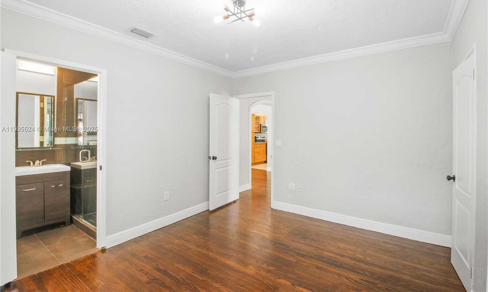 Small Image of 1814 SOUTH WEST 22ND TER, Miami Number 14