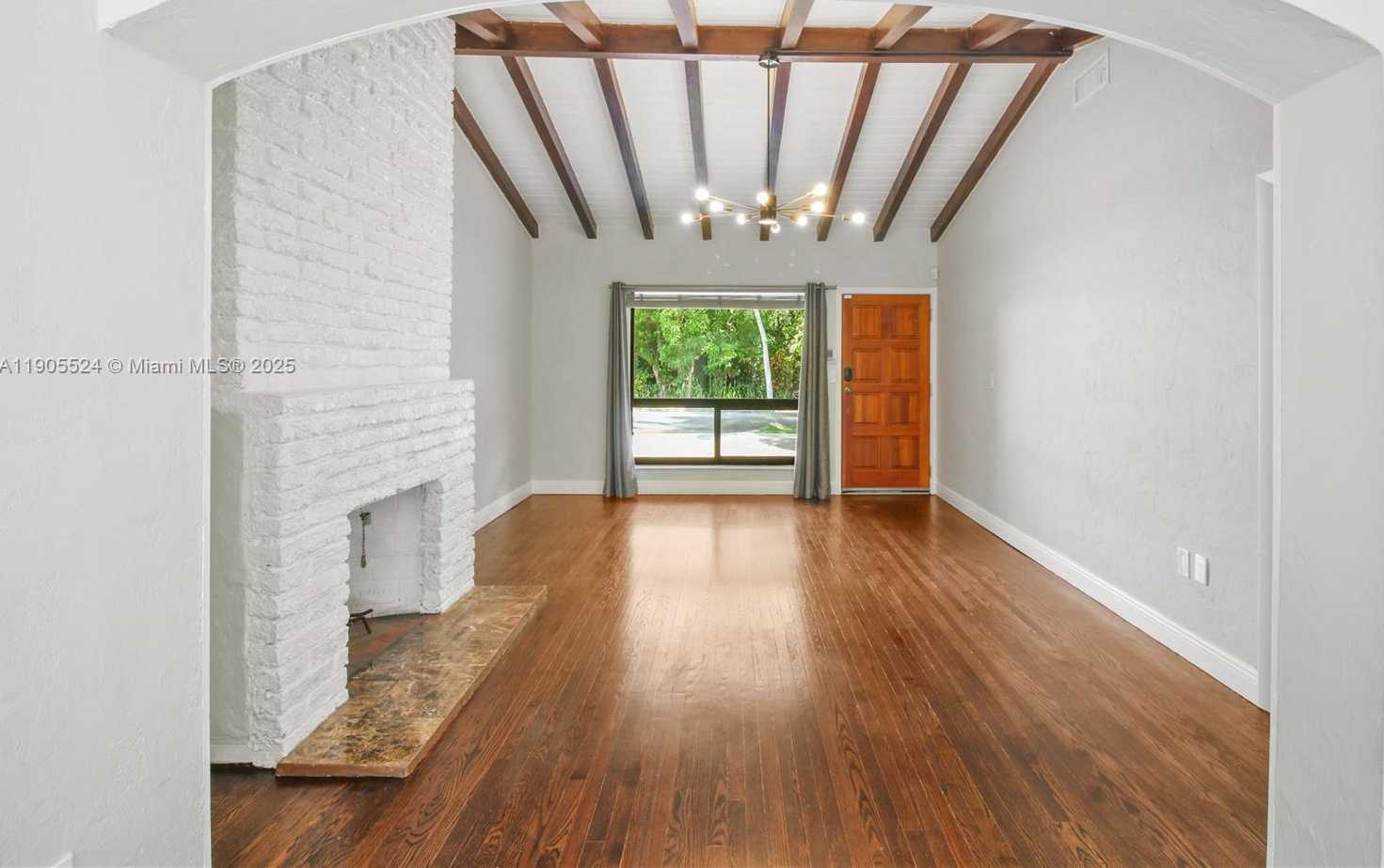 Small Image of 1814 SOUTH WEST 22ND TER, Miami Number 4