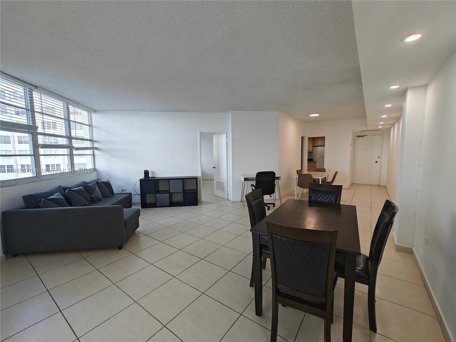 Small Image of 905 BRICKELL BAY DR #1127, Miami Number 22