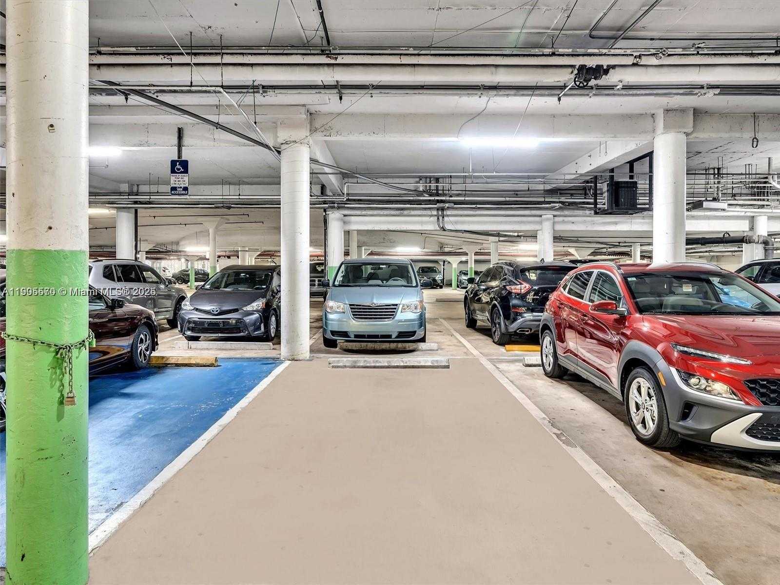 Small Image of 905 BRICKELL BAY DR #1127, Miami Number 30