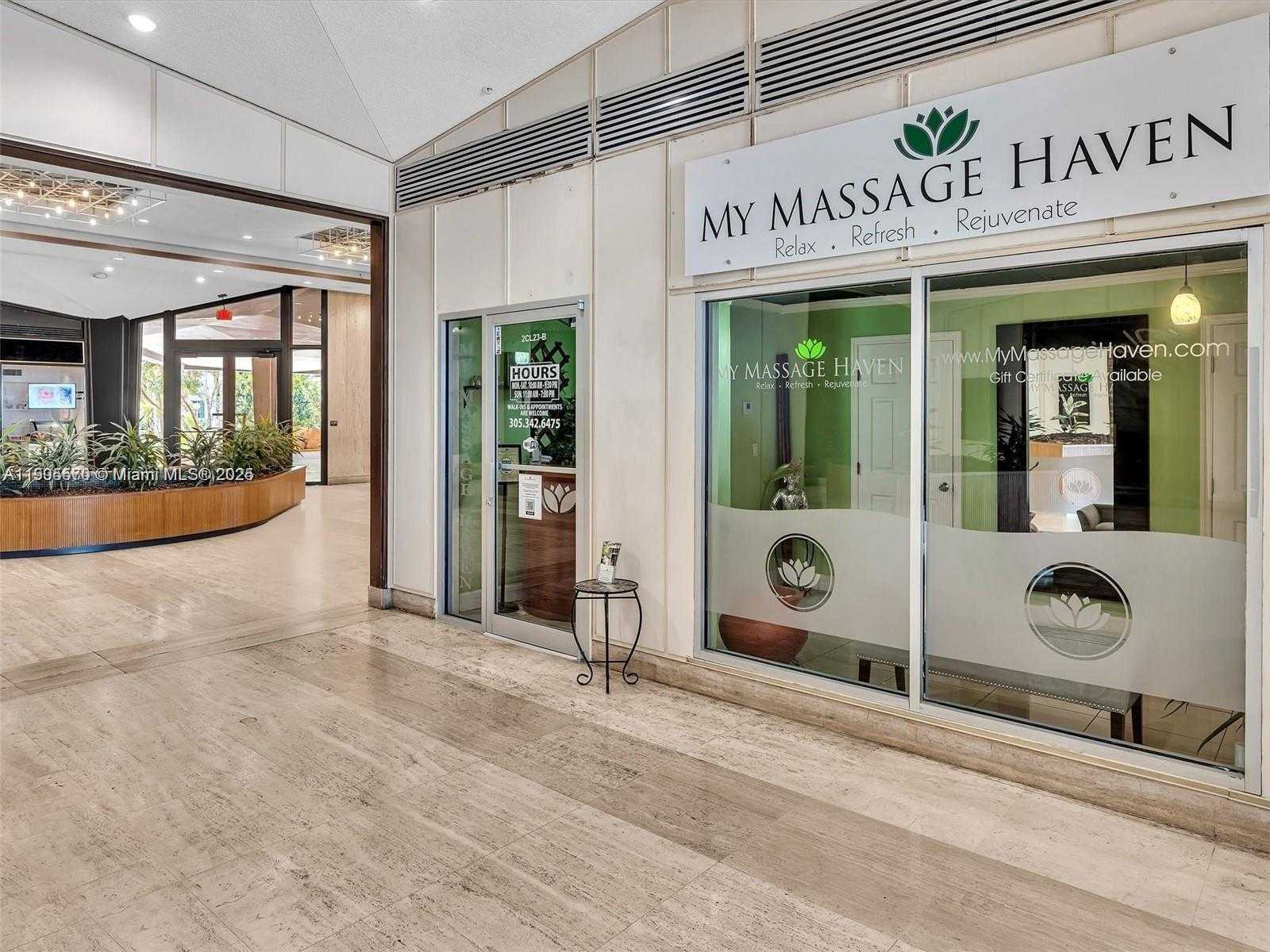 Small Image of 905 BRICKELL BAY DR #1127, Miami Number 40