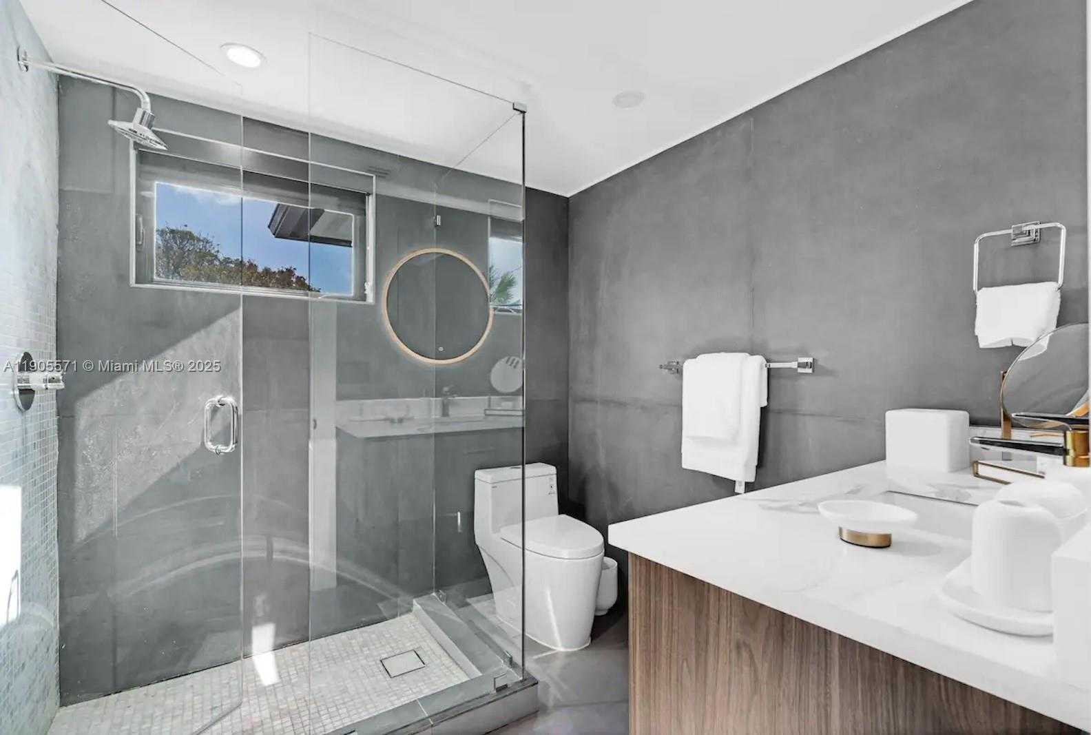 Small Image of 32 NORTH BOUNTY LN #32, Key Largo Number 21