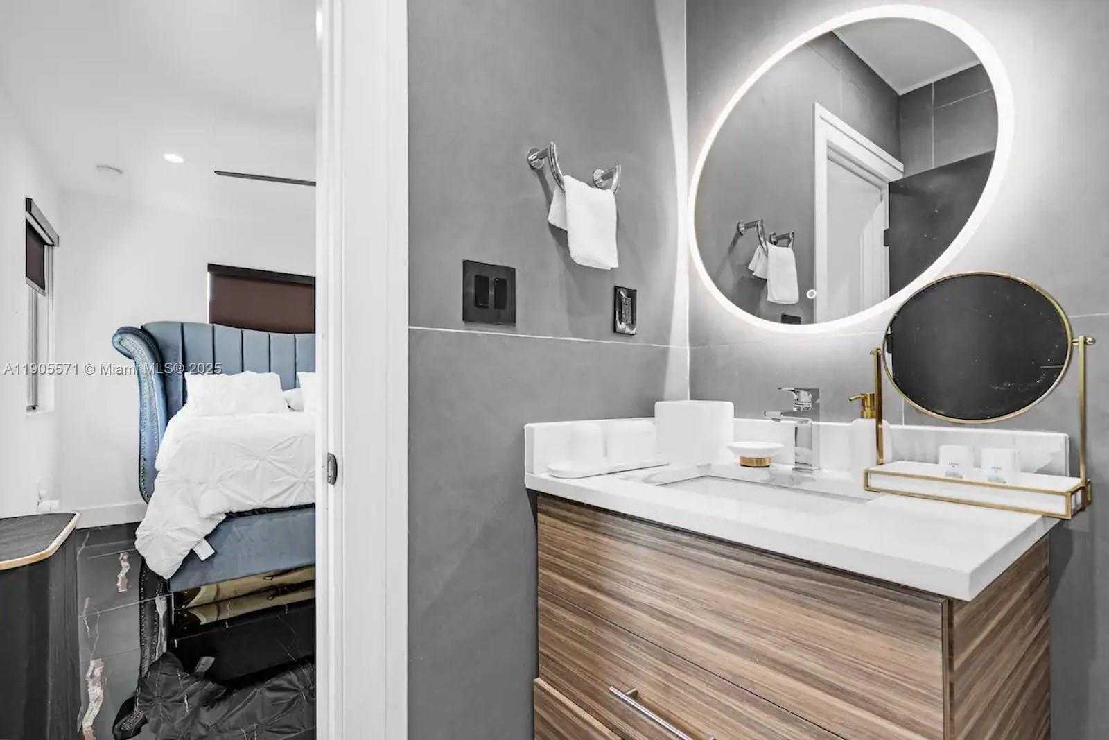 Small Image of 32 NORTH BOUNTY LN #32, Key Largo Number 32