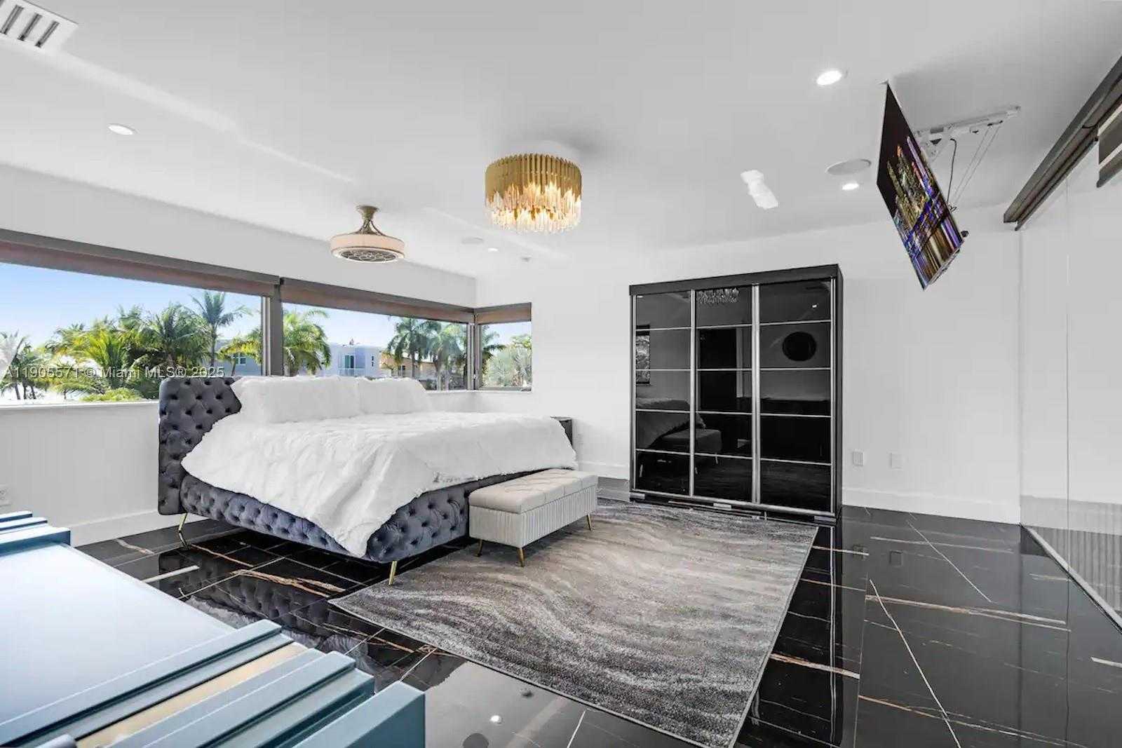 Small Image of 32 NORTH BOUNTY LN #32, Key Largo Number 34