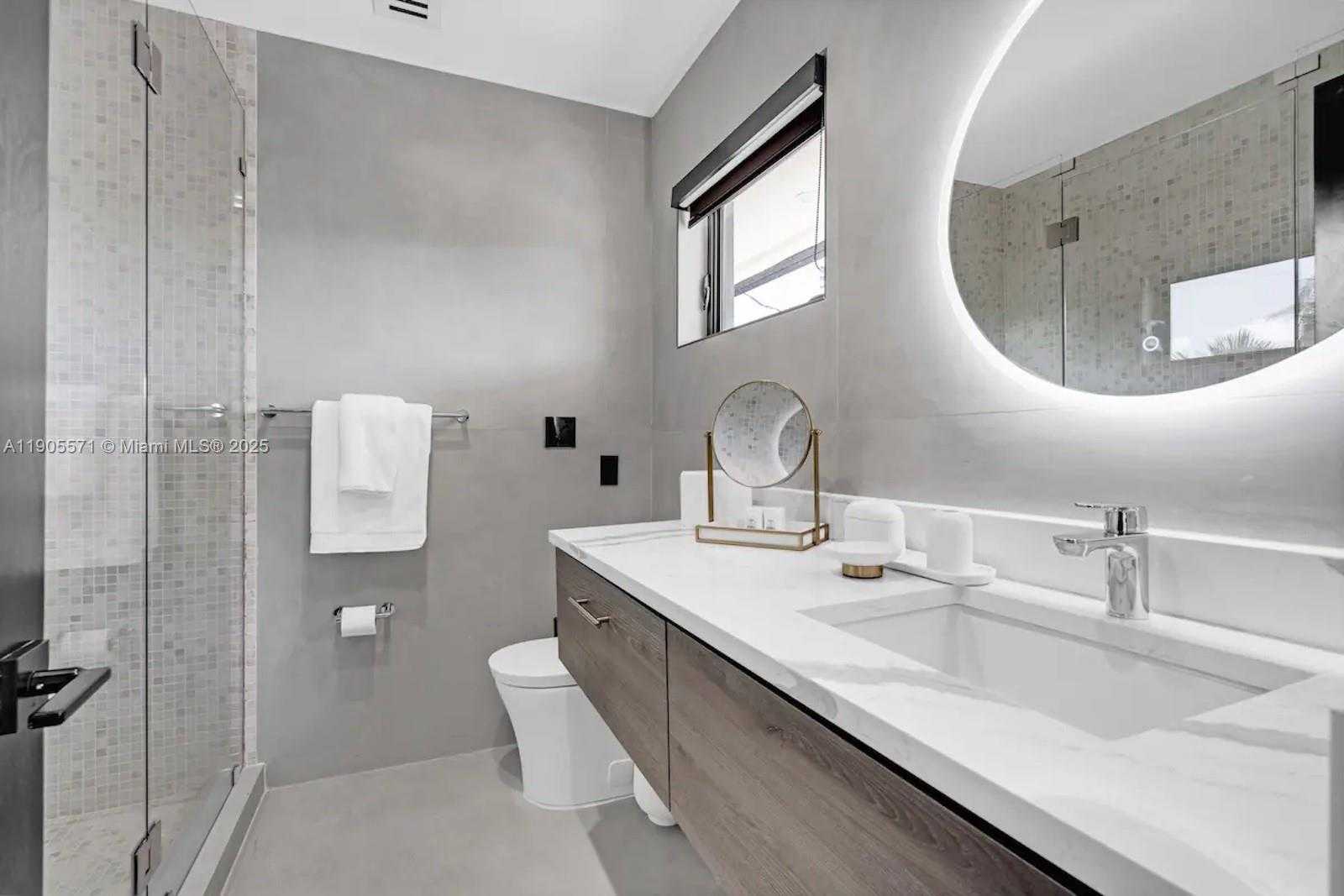 Small Image of 32 NORTH BOUNTY LN #32, Key Largo Number 37