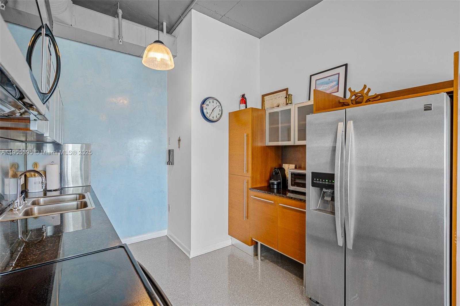 Small Image of 10 SOUTH WEST SOUTH RIVER DR #PHI11, Miami Number 18