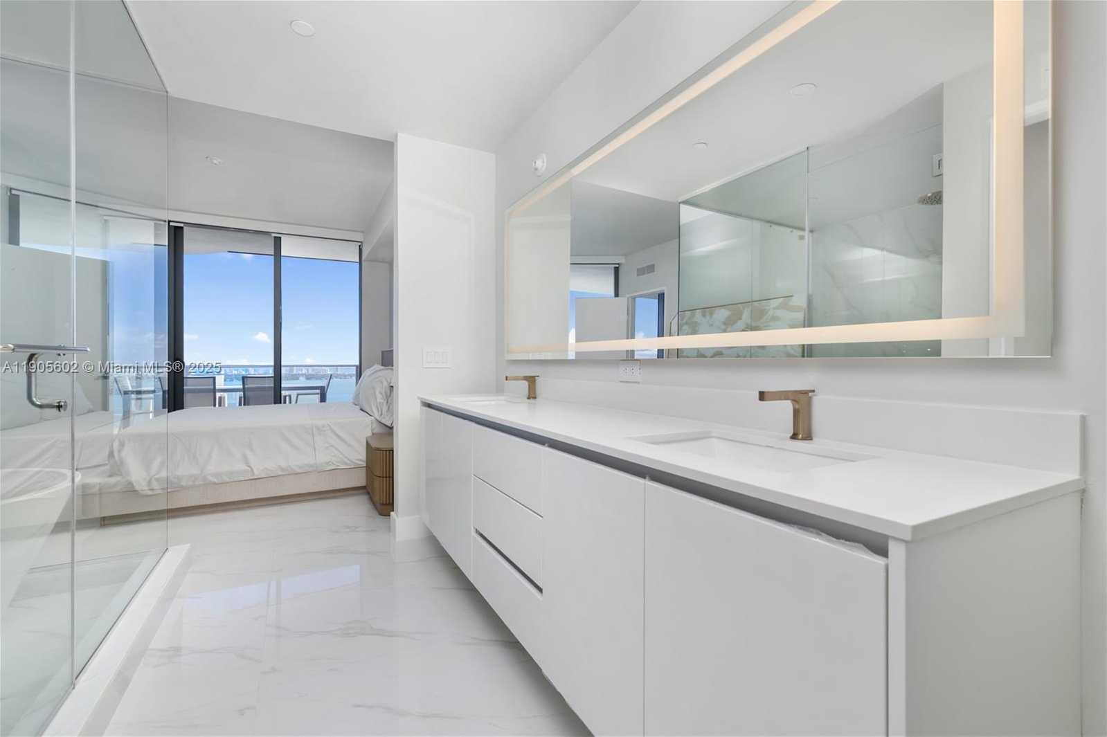 Small Image of 700 NORTH EAST 24TH ST #4002, Miami Number 18