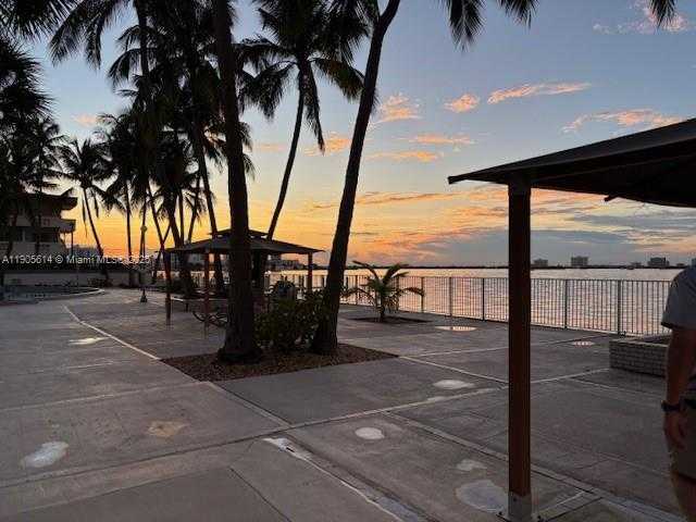 Small Image of 1865 79TH ST CSWY #10J, North Bay Village Number 32